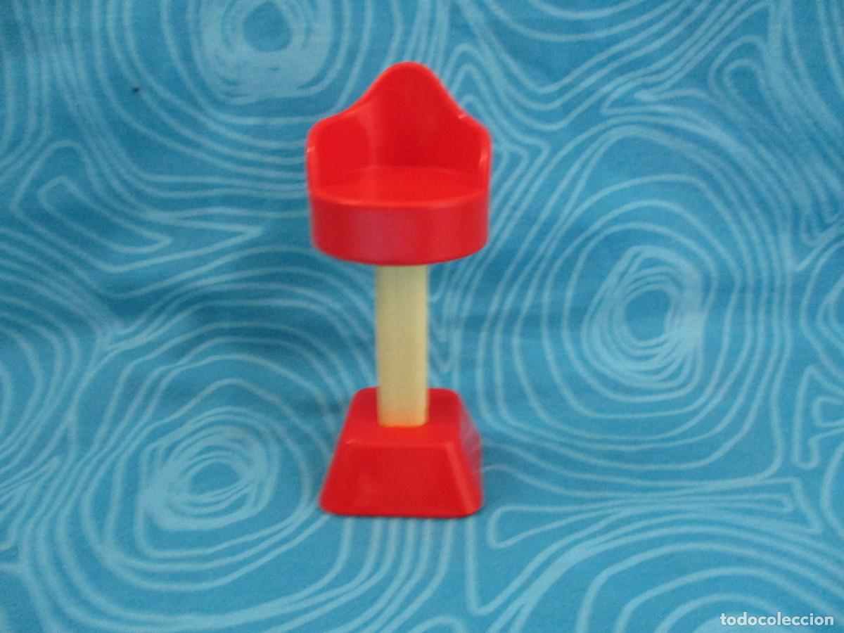 Mu&ntilde;ecas espa&ntilde;olas modernas: CHABEL, TABURETE, DE LA BURGUER CHABEL - Foto 2