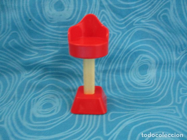 Mu&ntilde;ecas espa&ntilde;olas modernas: CHABEL, TABURETE, DE LA BURGUER CHABEL - Foto 1