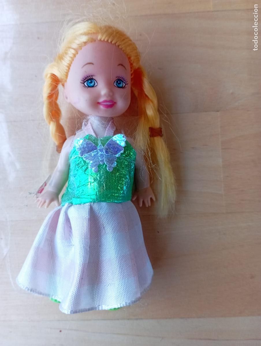 Mu&ntilde;ecas espa&ntilde;olas modernas: ANTIGUA PEQUE&Ntilde;A MU&Ntilde;ECA. - Foto 1