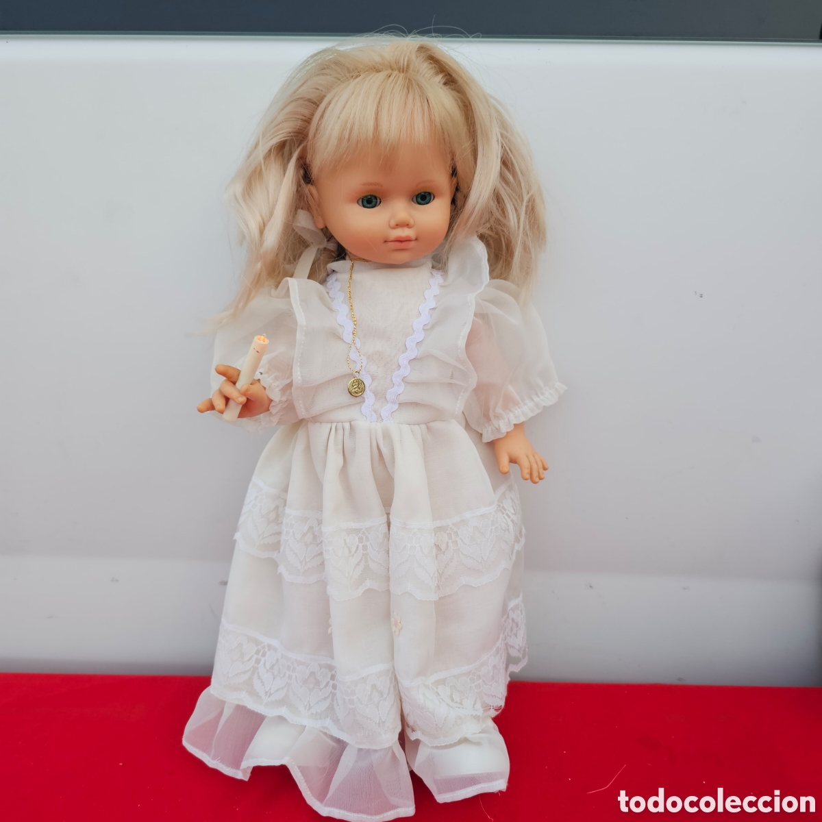Mu&ntilde;ecas espa&ntilde;olas modernas: MU&Ntilde;ECA COMUNION B.B,FUNCIONA VELA. - Foto 1
