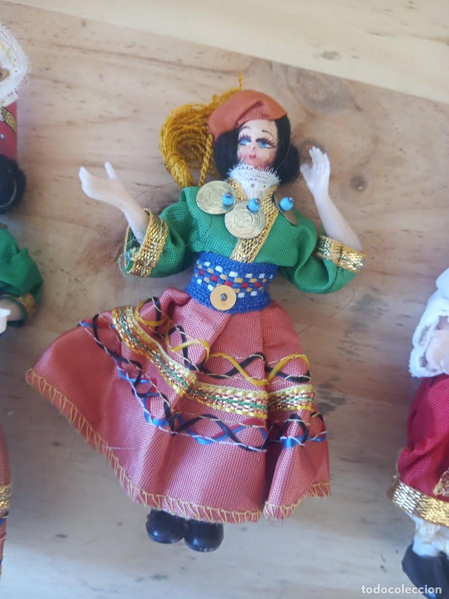 Mu&ntilde;ecas espa&ntilde;olas modernas: BONITO LOTE DE 5 MU&Ntilde;ECAS REGIONALES - Foto 3