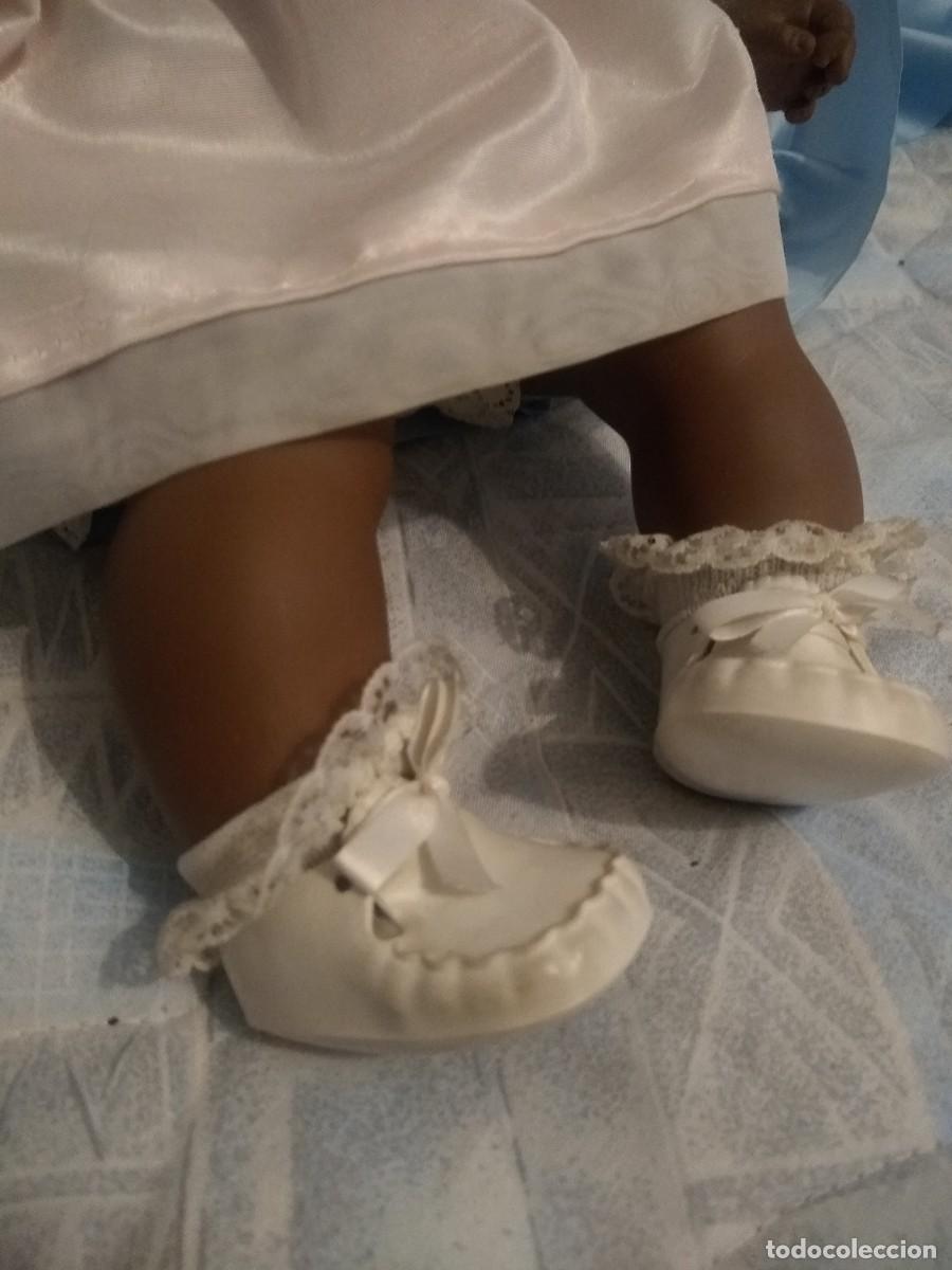 Mu&ntilde;ecas espa&ntilde;olas modernas: Mu&ntilde;eca de color 40 cms. Dice una frase - Foto 4