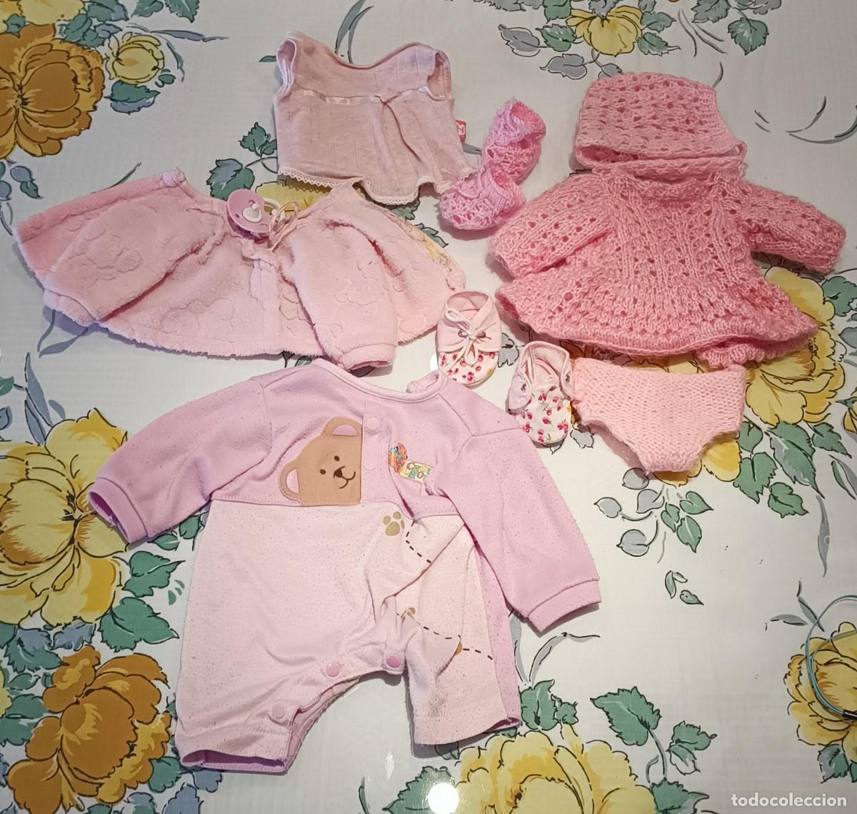 Mu&ntilde;ecas espa&ntilde;olas modernas: Gran lote de ropa mu&ntilde;ecos variados - Foto 1