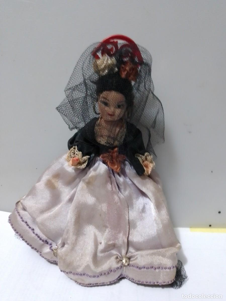 Mu&ntilde;ecas espa&ntilde;olas modernas: Mu&ntilde;eca y mu&ntilde;eco con traje regional - Foto 3
