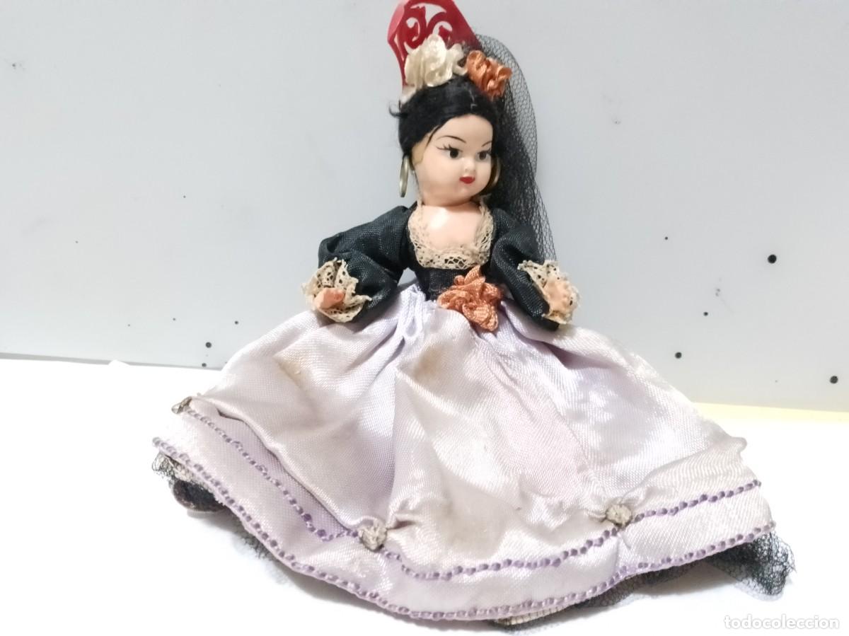 Mu&ntilde;ecas espa&ntilde;olas modernas: Mu&ntilde;eca y mu&ntilde;eco con traje regional - Foto 6