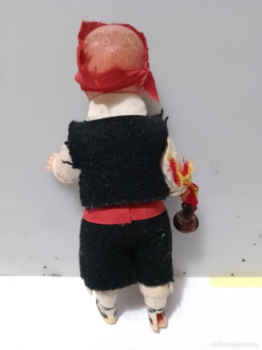 Mu&ntilde;ecas espa&ntilde;olas modernas: Mu&ntilde;eca y mu&ntilde;eco con traje regional - Foto 8