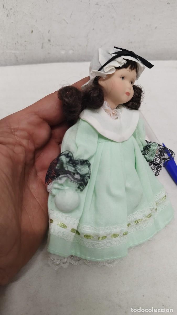 Mu&ntilde;ecas espa&ntilde;olas modernas: Antigua mu&ntilde;eca de porcelana - Foto 3