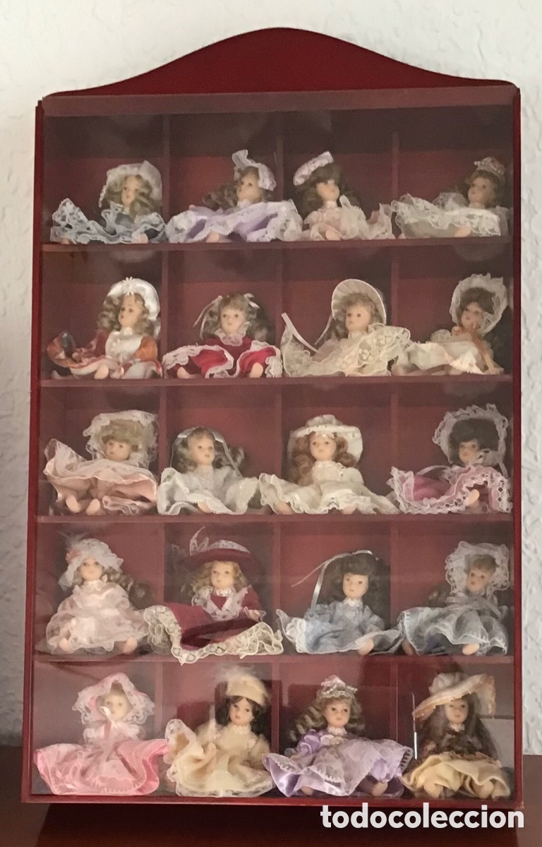 Mu&ntilde;ecas espa&ntilde;olas modernas: VITRINA COMPLETA CON MU&Ntilde;ECAS DE COLECCI&Oacute;N - Foto 6