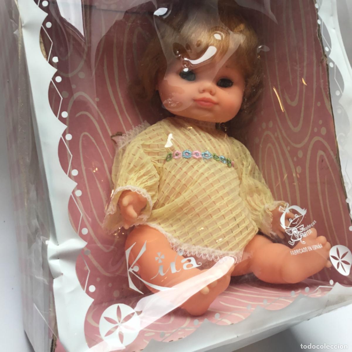 Mu&ntilde;ecas espa&ntilde;olas modernas: Mu&ntilde;eca Kira de Farita con caja - Foto 1