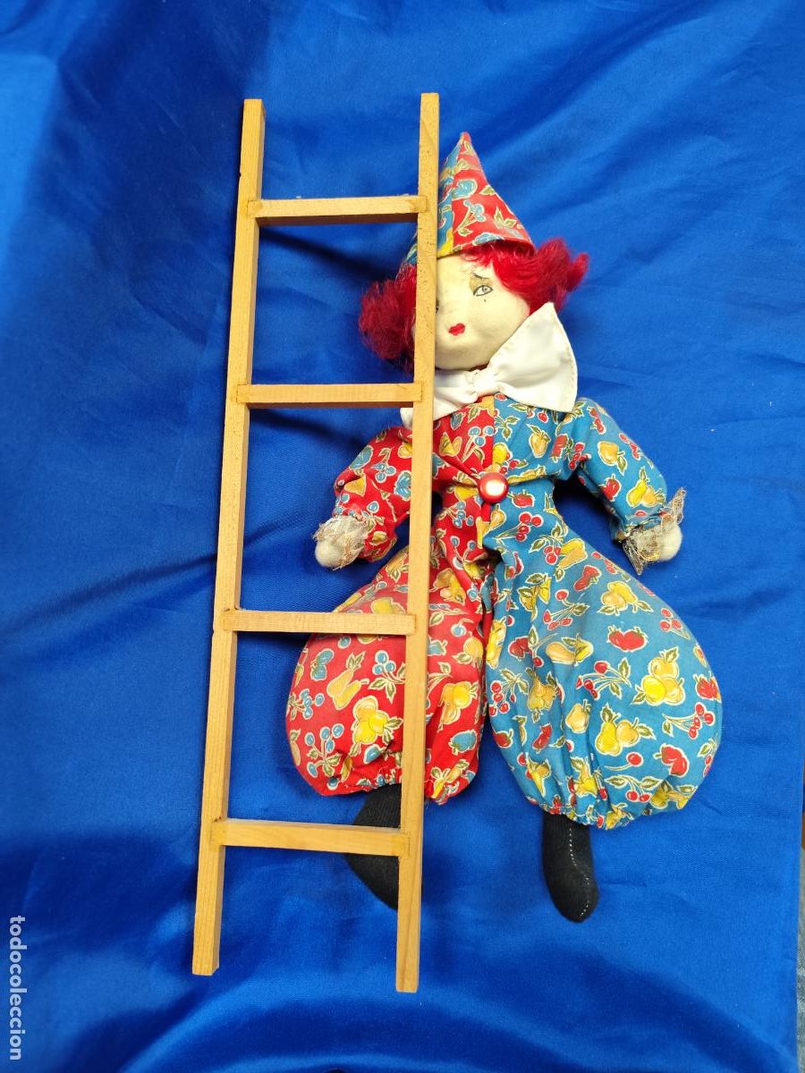 Mu&ntilde;ecas espa&ntilde;olas modernas: MU&Ntilde;ECA MARCA ESPA&Ntilde;OLA PAYASO CON ESCALERA - Foto 3