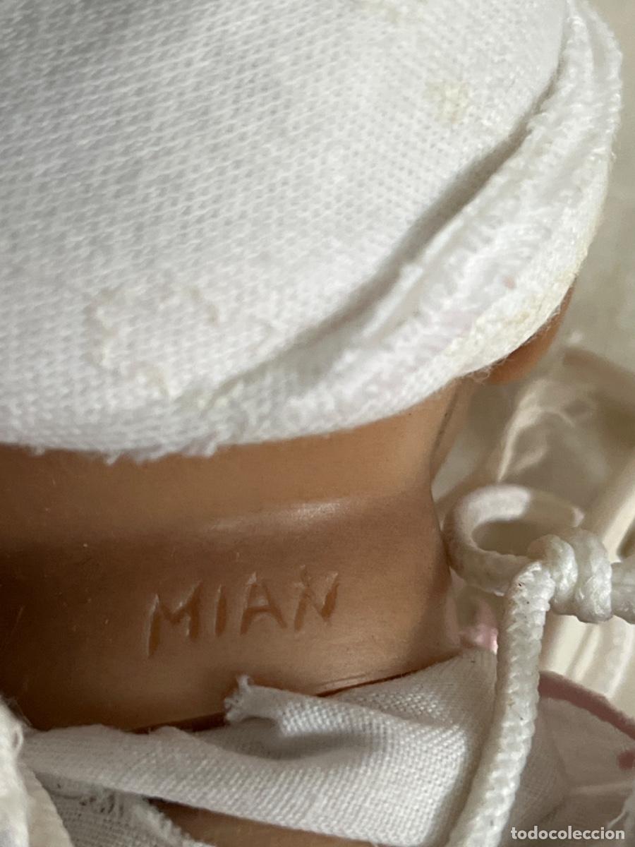 Mu&ntilde;ecas espa&ntilde;olas modernas: Mu&ntilde;eco de Mian con vestido blanco - Foto 3