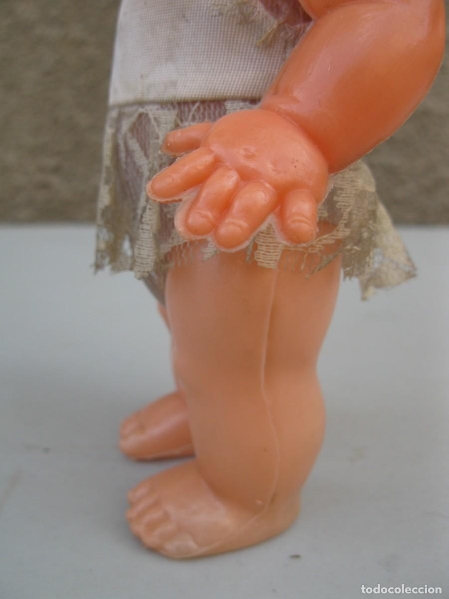 Mu&ntilde;ecas espa&ntilde;olas modernas: ANTIGUA MU&Ntilde;ECA DE PL&Aacute;STICO. - Foto 8