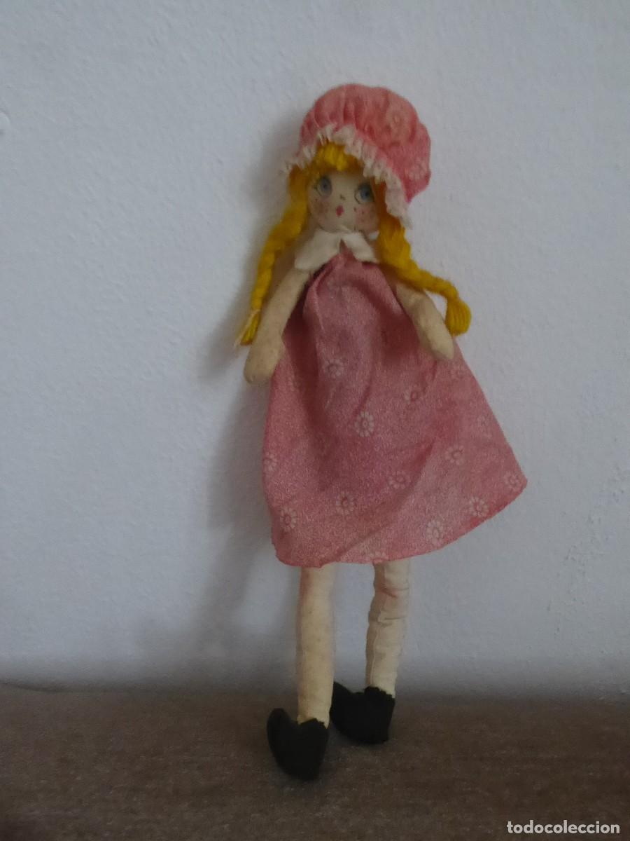 Mu&ntilde;ecas espa&ntilde;olas modernas: Mu&ntilde;eca de tela y cart&oacute;n - Foto 4