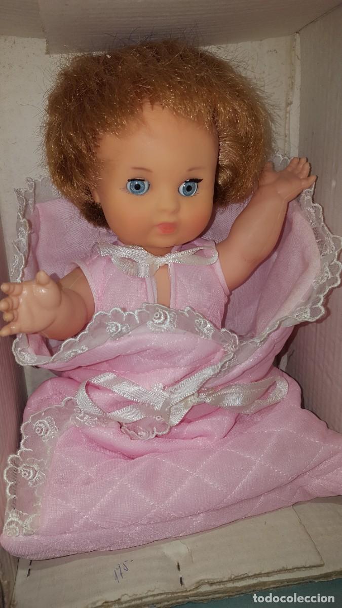 Mu&ntilde;ecas espa&ntilde;olas modernas: ANTIGUA MU&Ntilde;ECA EN SU CAJA ORIGINAL - Foto 1