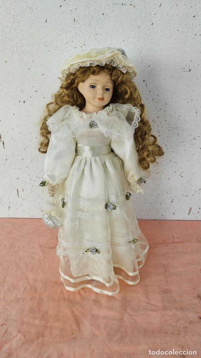 Mu&ntilde;ecas espa&ntilde;olas modernas: mu&ntilde;eca de porcelana moderna - Foto 1