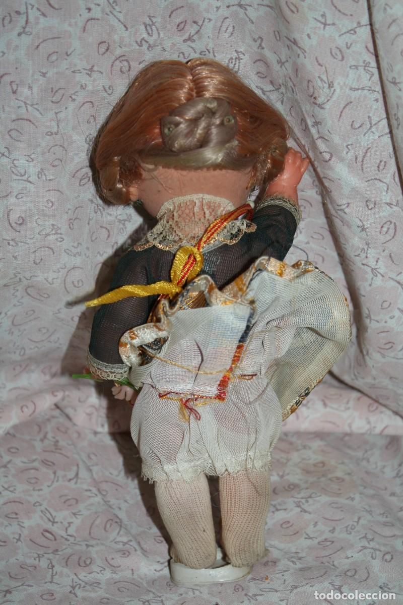 Mu&ntilde;ecas espa&ntilde;olas modernas: antigua mu&ntilde;eca valenciana - Foto 3