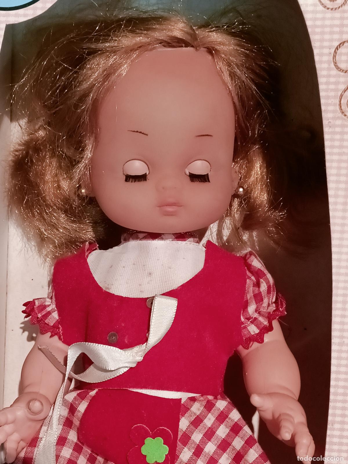 Mu&ntilde;ecas espa&ntilde;olas modernas: MU&Ntilde;ECA SIN MARCA Y CAJA NACHO DE FAMOSA - Foto 2