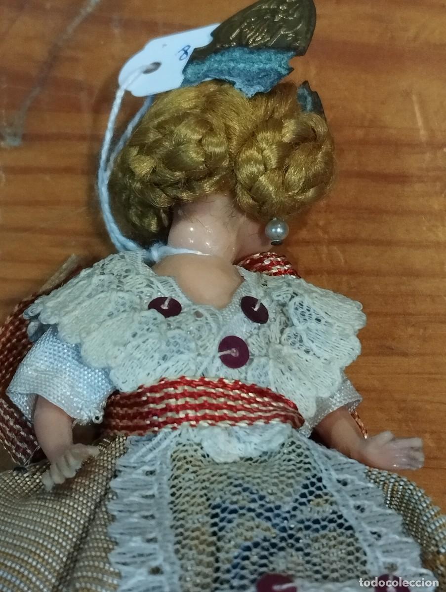 Mu&ntilde;ecas espa&ntilde;olas modernas: MU&Ntilde;ECA CATALANA DE CELULOIDE CON OJOS DURMIENTES. - Foto 7