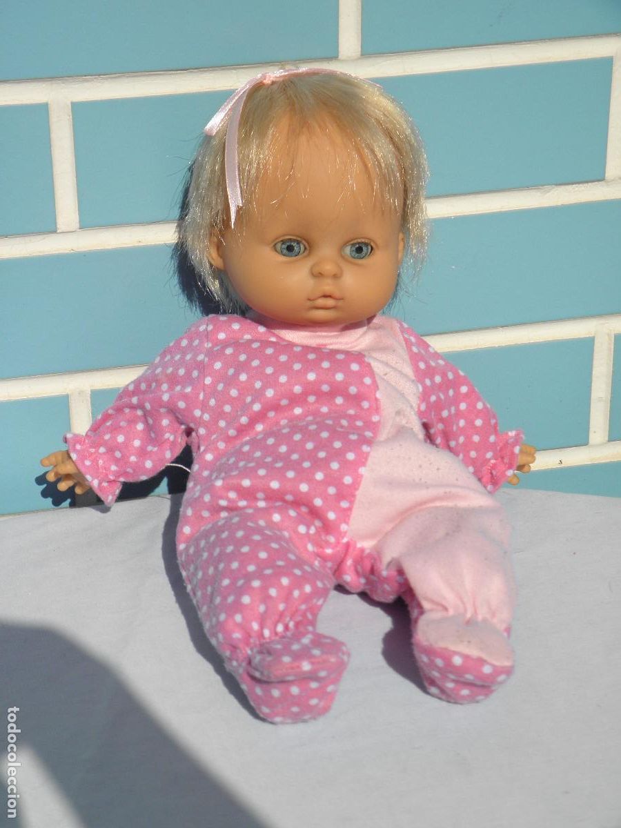 Mu&ntilde;ecas Espa&ntilde;olas Modernas: Antigua mu&ntilde;eca beb&eacute; de ojos durmientes