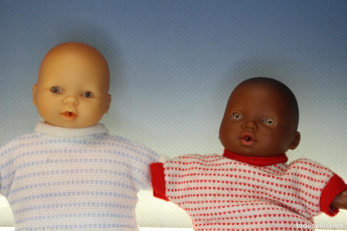 Mu&ntilde;ecas espa&ntilde;olas modernas: b.b. Pareja de beb&eacute;s con ropa original. - Foto 5