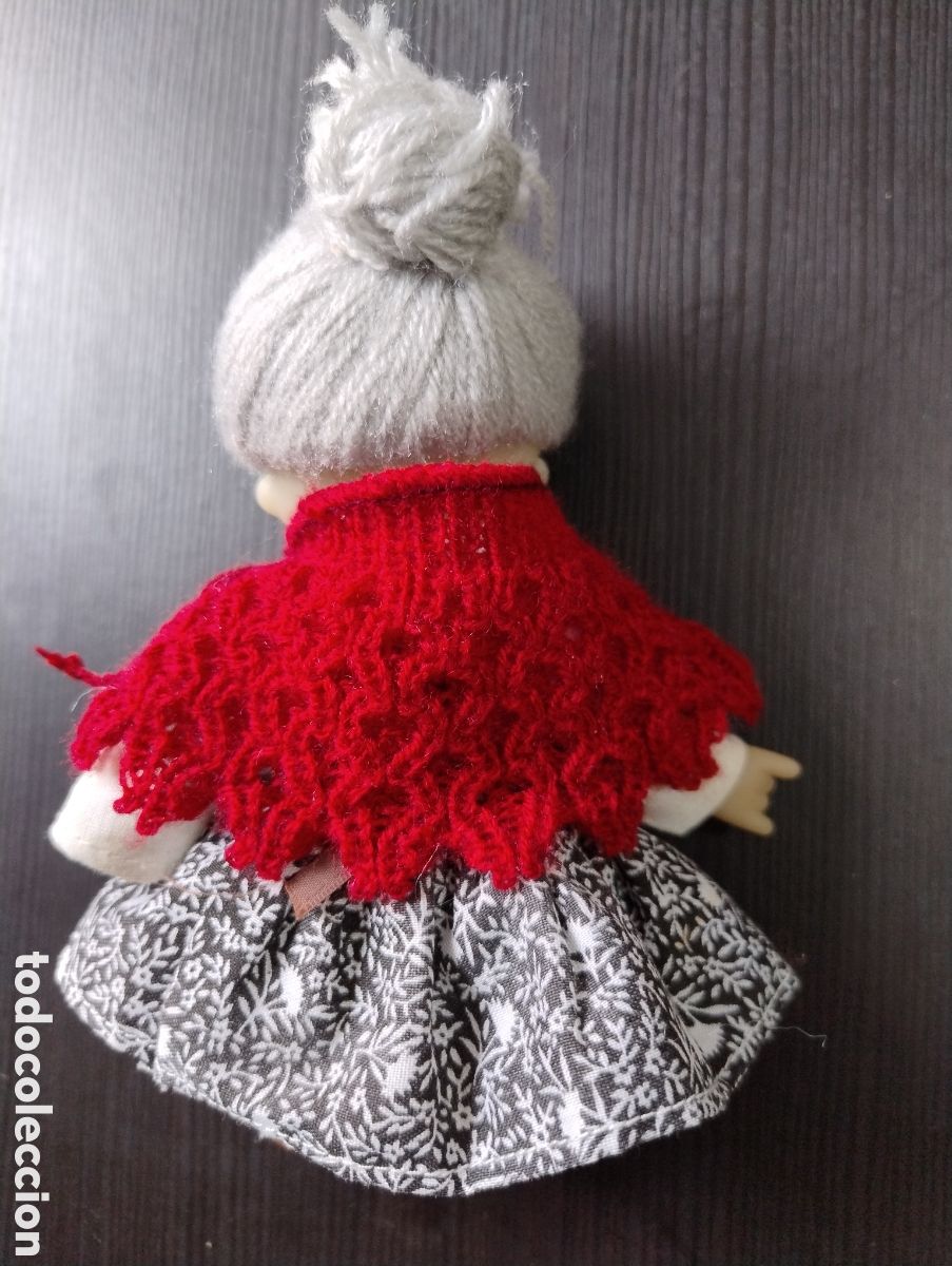 Mu&ntilde;ecas espa&ntilde;olas modernas: Mu&ntilde;eca abuelita de popines de Joy - Foto 5