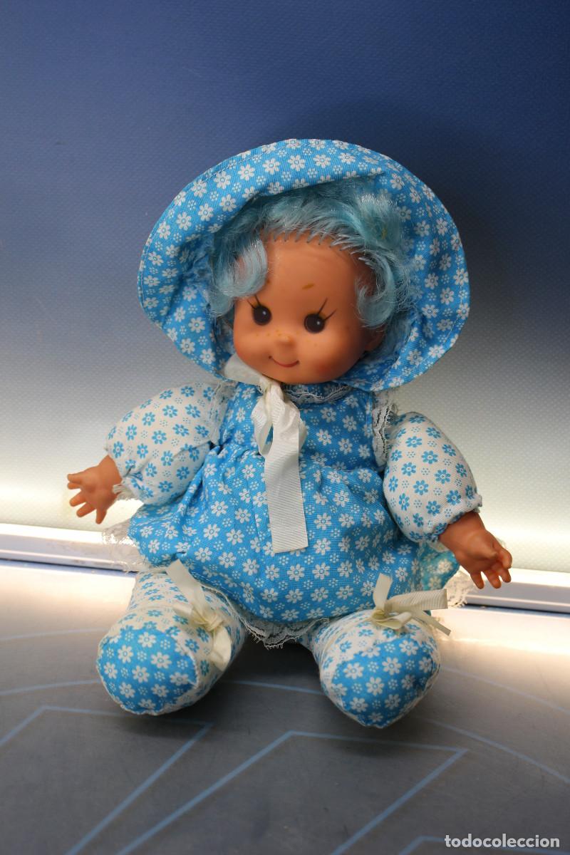 Mu&ntilde;ecas espa&ntilde;olas modernas: Mu&ntilde;eca b.b. - bb, Azul. - Foto 1