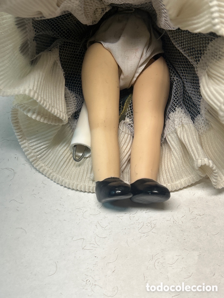 Mu&ntilde;ecas espa&ntilde;olas modernas: Mu&ntilde;eca de porcelana completa - Foto 2