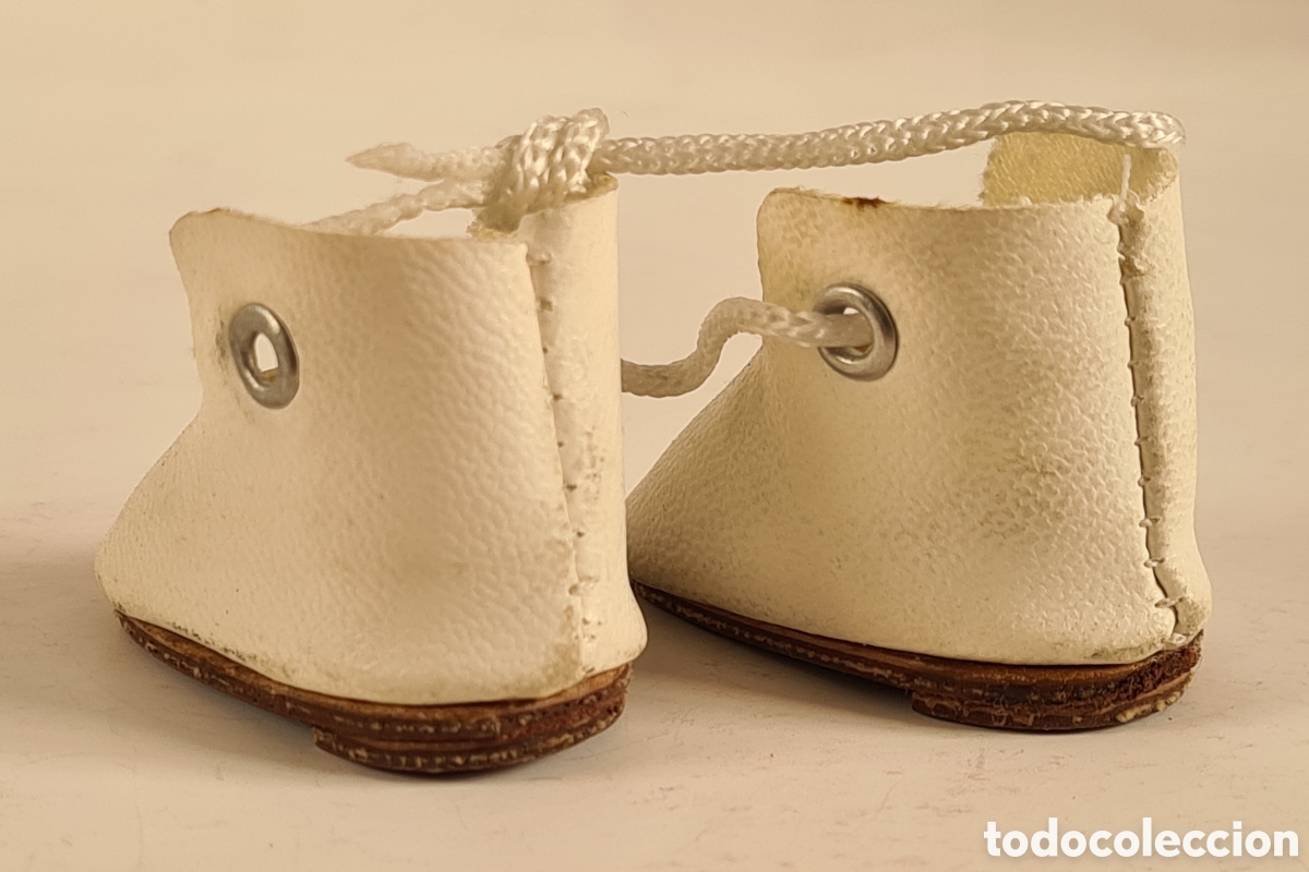Mu&ntilde;ecas espa&ntilde;olas modernas: Par de Zapatos para Mu&ntilde;eca - Foto 10