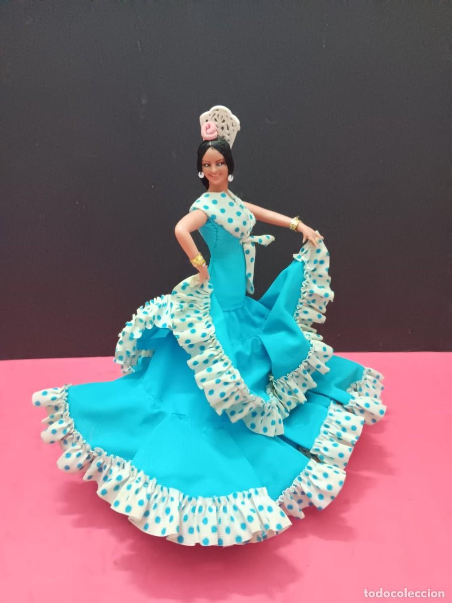 Mu&ntilde;ecas Espa&ntilde;olas Modernas: antigua mu&ntilde;eca flamenca sevillana folclorica marin a&ntilde;os 60/70 vintage