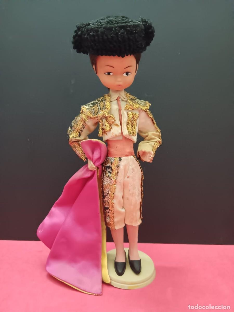 Mu&ntilde;ecas Espa&ntilde;olas Modernas: antiguo mu&ntilde;eco torero a&ntilde;os 60/70 vintage