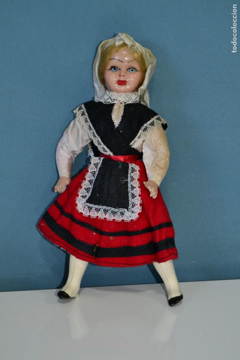 Mu&ntilde;ecas espa&ntilde;olas modernas: MU&Ntilde;ECA CON TRAJE T&Iacute;PICO REGIONAL DE ALAVA - Foto 2