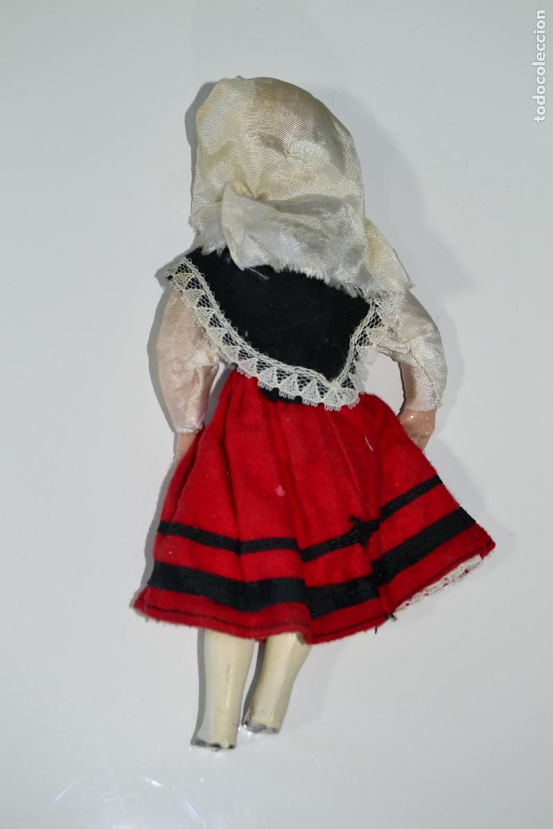 Mu&ntilde;ecas espa&ntilde;olas modernas: MU&Ntilde;ECA CON TRAJE T&Iacute;PICO REGIONAL DE ALAVA - Foto 6