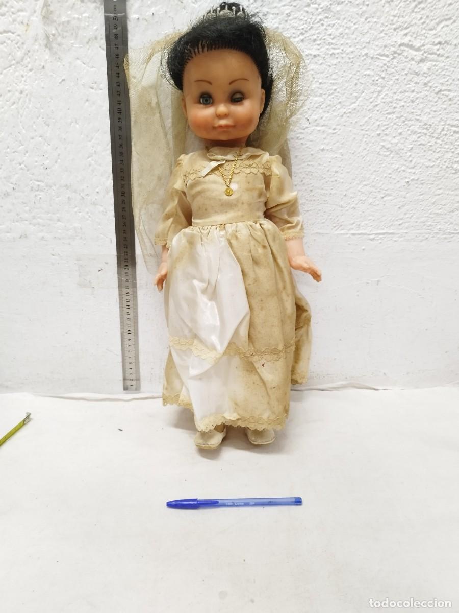 Mu&ntilde;ecas espa&ntilde;olas modernas: Antigua mu&ntilde;eca de comuni&oacute;n,religiosa. - Foto 1