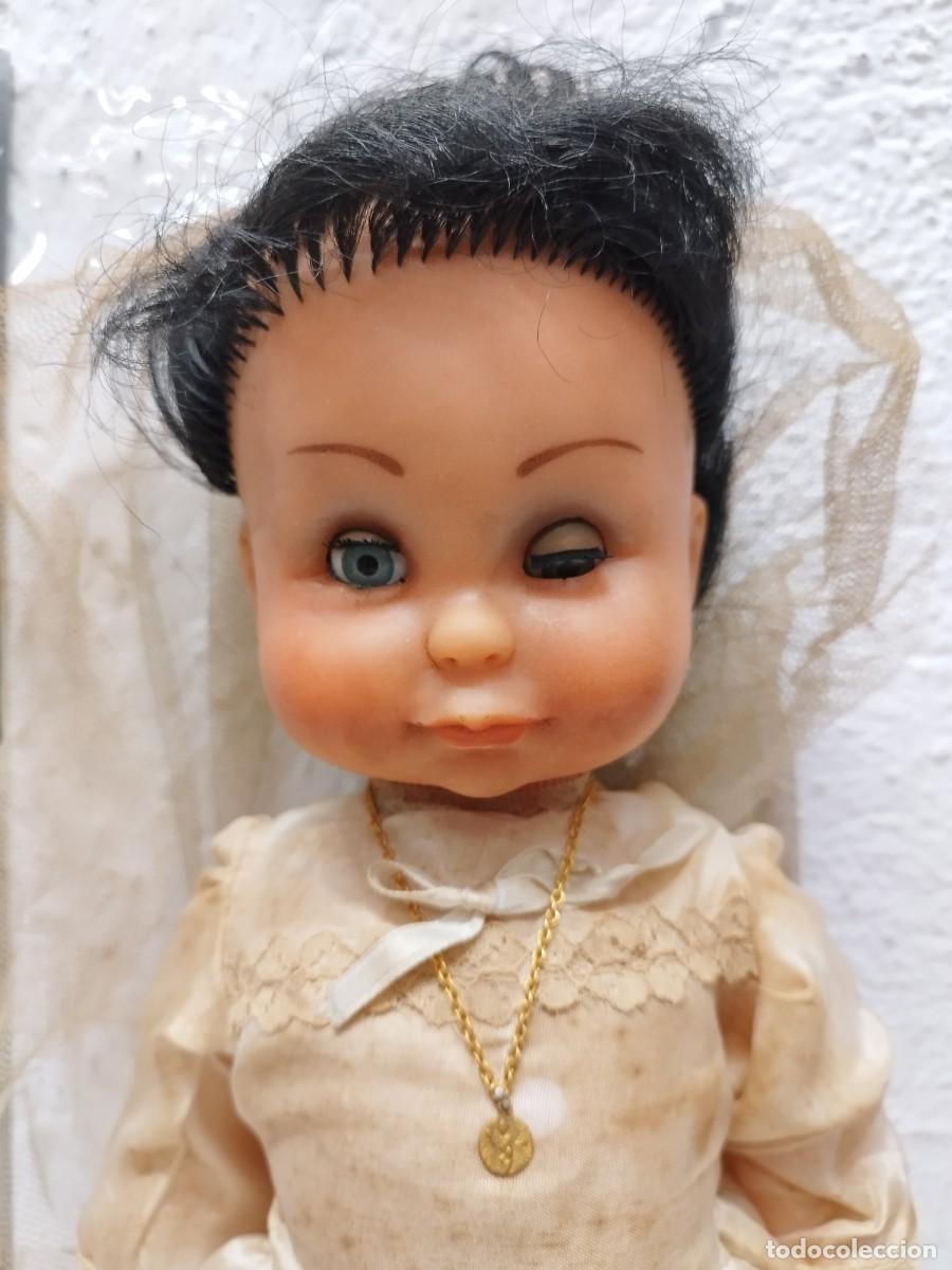 Mu&ntilde;ecas espa&ntilde;olas modernas: Antigua mu&ntilde;eca de comuni&oacute;n,religiosa. - Foto 2