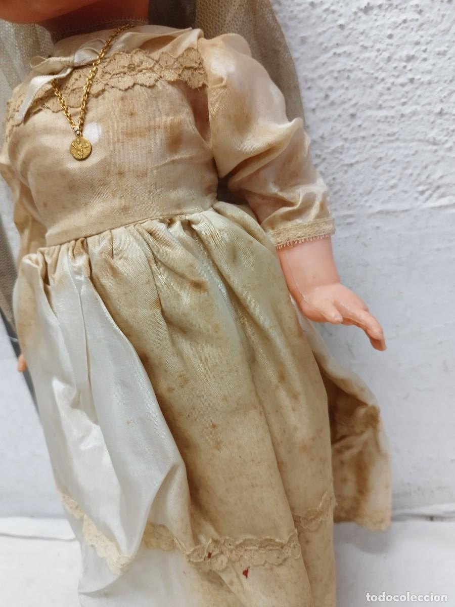 Mu&ntilde;ecas espa&ntilde;olas modernas: Antigua mu&ntilde;eca de comuni&oacute;n,religiosa. - Foto 4