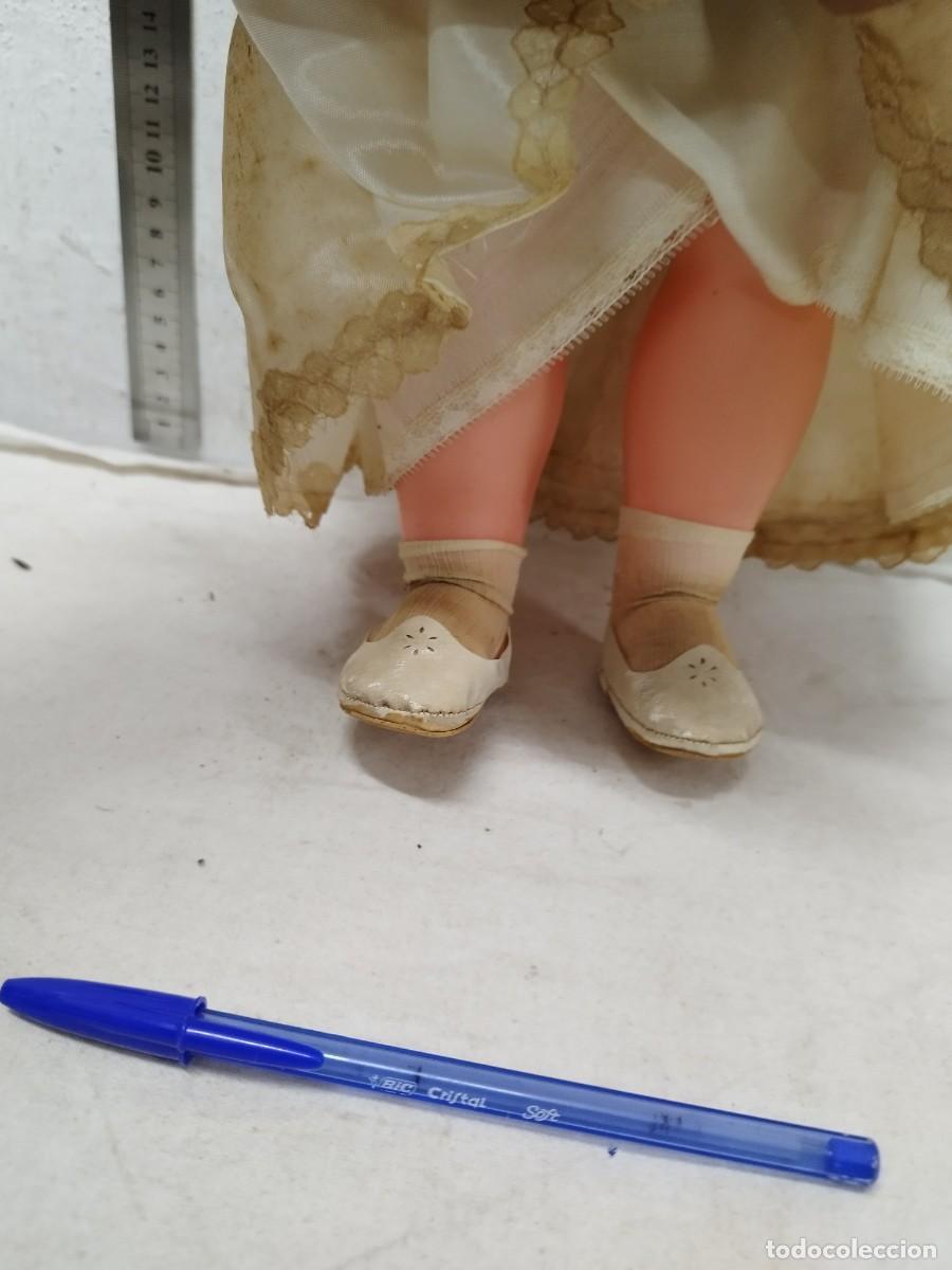 Mu&ntilde;ecas espa&ntilde;olas modernas: Antigua mu&ntilde;eca de comuni&oacute;n,religiosa. - Foto 5