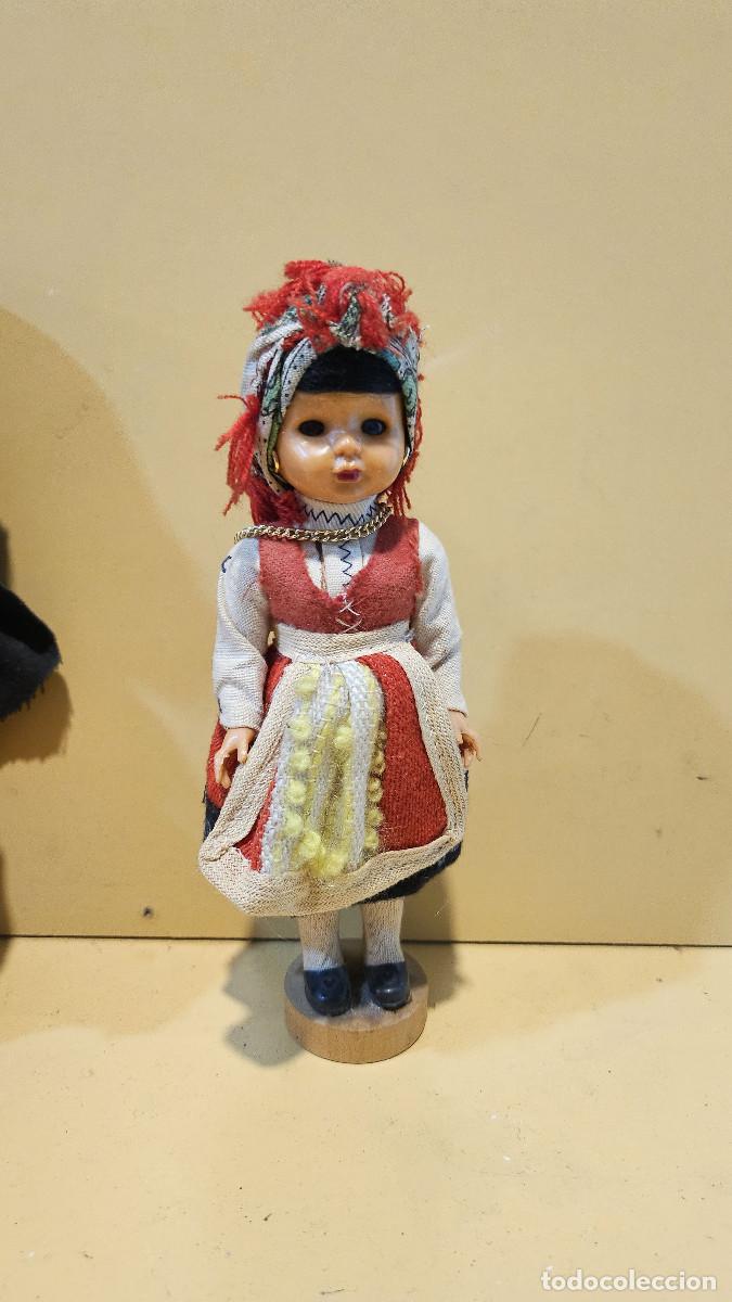 Mu&ntilde;ecas espa&ntilde;olas modernas: mu&ntilde;eca com traje tipo del pais - Foto 1