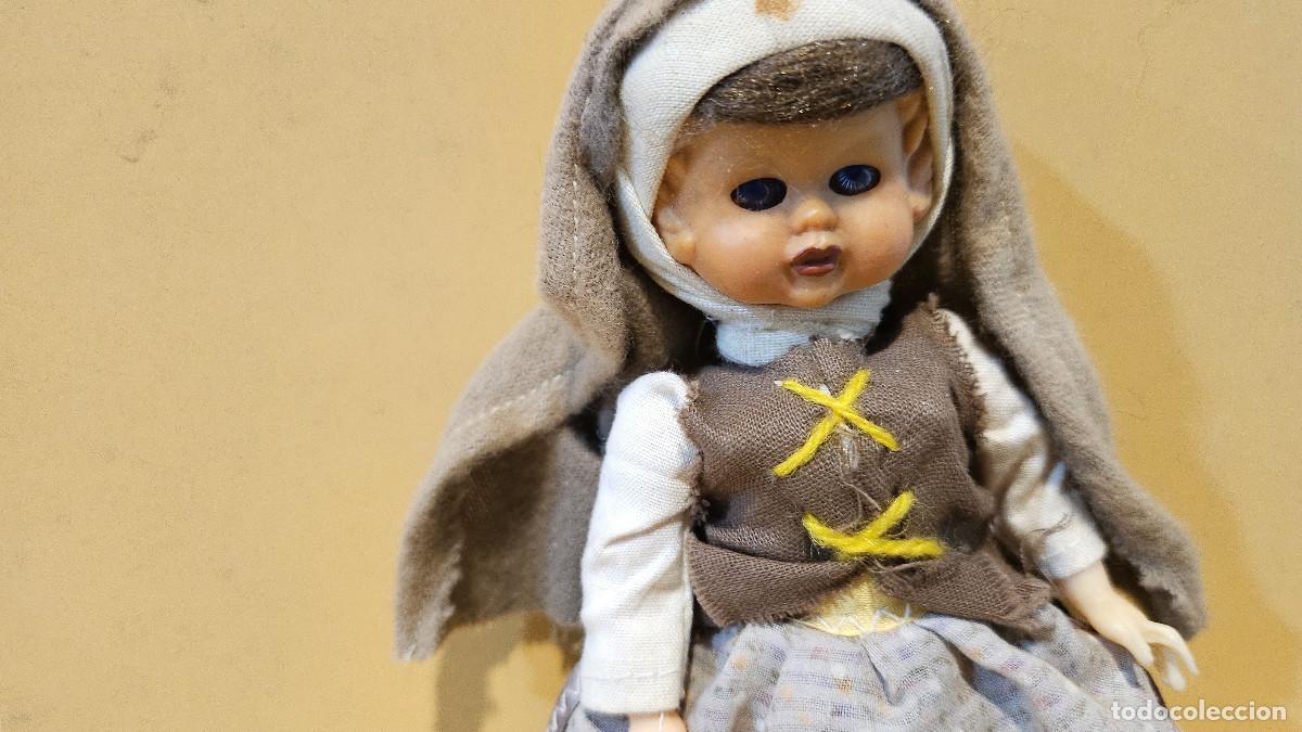 Mu&ntilde;ecas espa&ntilde;olas modernas: mu&ntilde;eca com traje tipo del pais - Foto 3