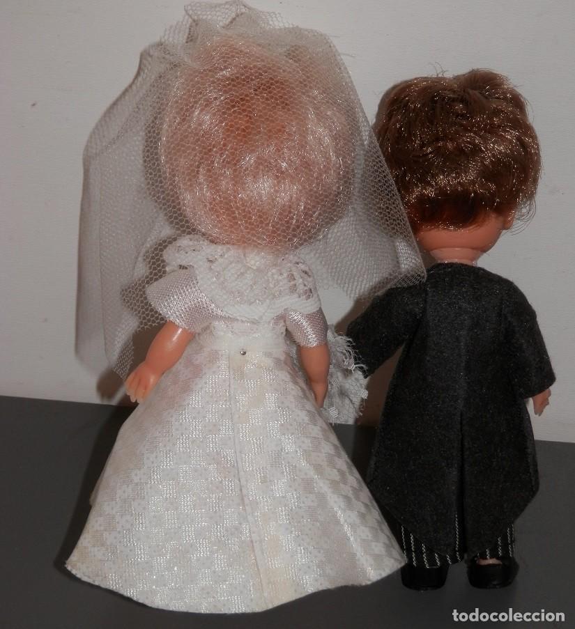 Mu&ntilde;ecas espa&ntilde;olas modernas: PAREJA DE MU&Ntilde;ECOS DE COMUNION- LA BORDERA ONIL - Foto 2