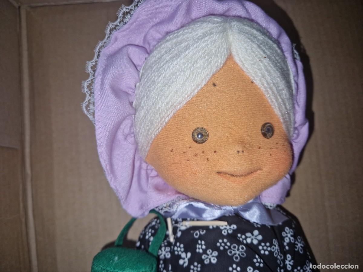Mu&ntilde;ecas espa&ntilde;olas modernas: MU&Ntilde;ECA MODISTA, COSTURERA - Foto 3
