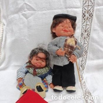 Mu&ntilde;ecas Espa&ntilde;olas Modernas: Lote de dos mu&ntilde;ecos a&ntilde;os 70