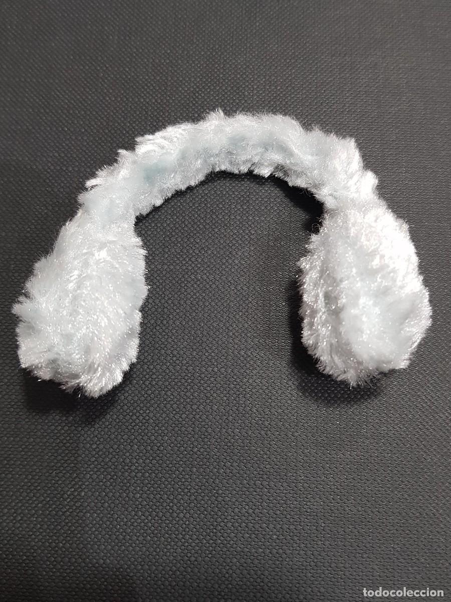 Mu&ntilde;ecas espa&ntilde;olas modernas: Orejeras azul claro mu&ntilde;eca bratz - Foto 1