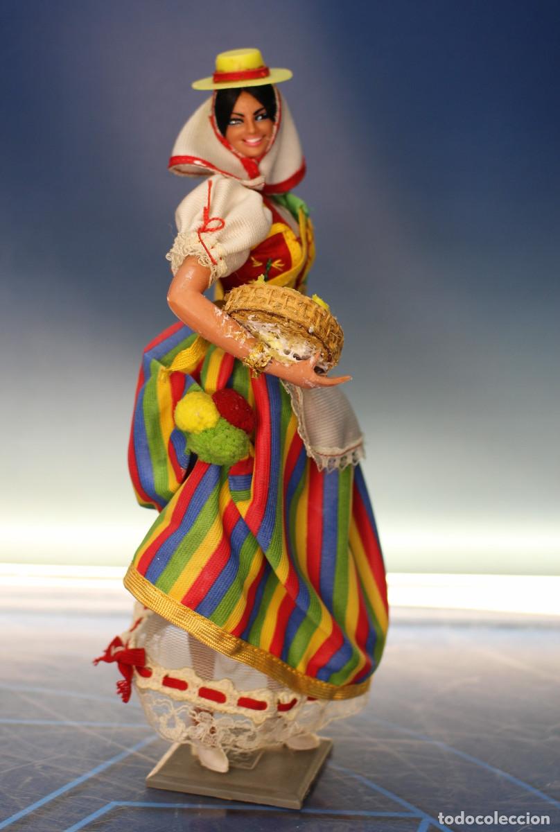 Bambole Spagnole Moderne: Mu&ntilde;eca canaria Salamanca de Mar&iacute;n. Traje Charro. Chiclana.