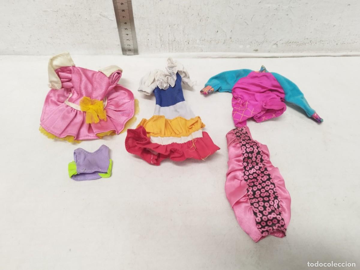 Mu&ntilde;ecas Espa&ntilde;olas Modernas: Lote de 5 piezas de ropa las que se ven en las fotos. Para mu&ntilde;ecas peque&ntilde;as.