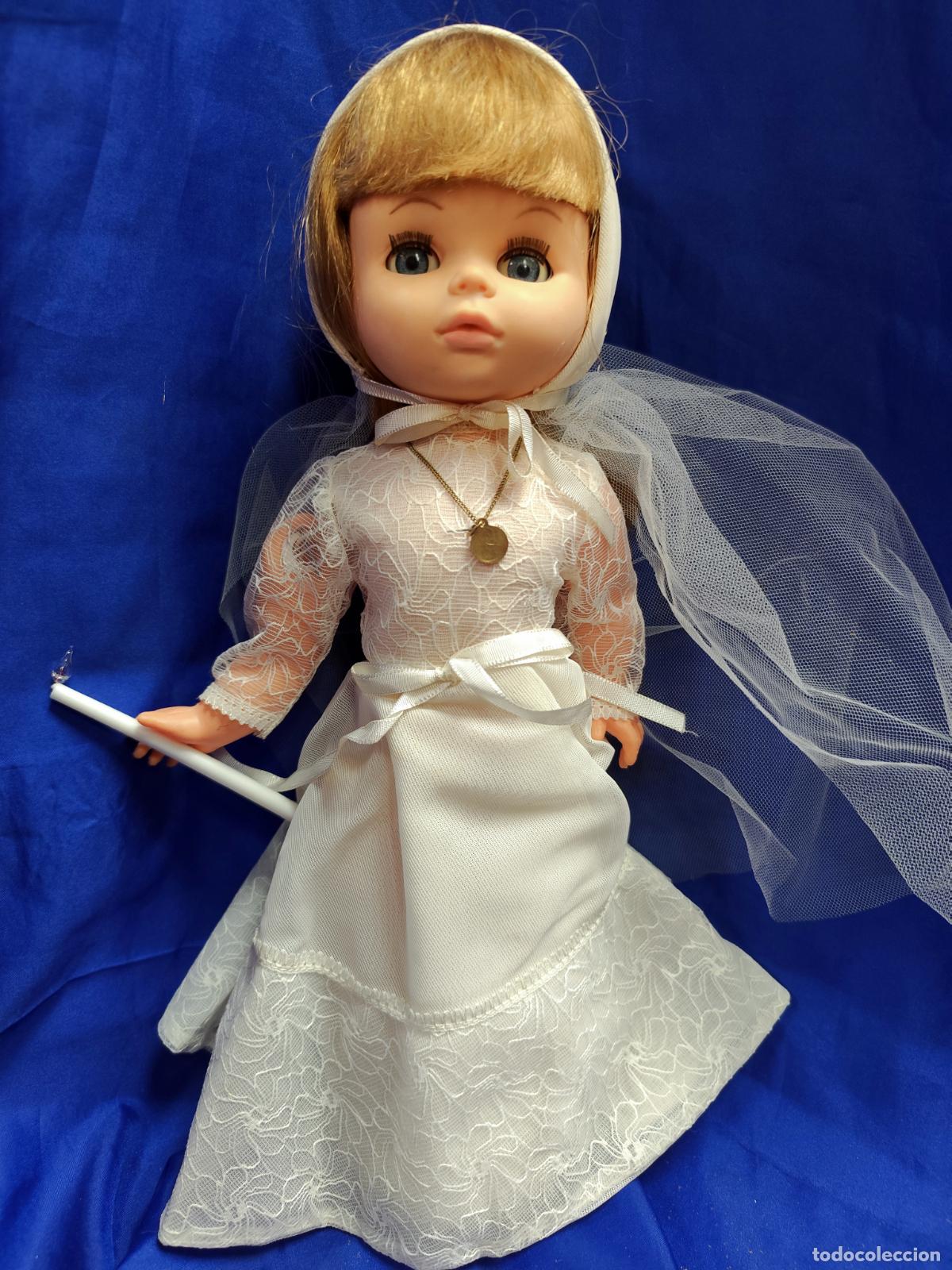 Mu&ntilde;ecas espa&ntilde;olas modernas: preciosa mu&ntilde;eca de jesmar vestida de comunion - Foto 1
