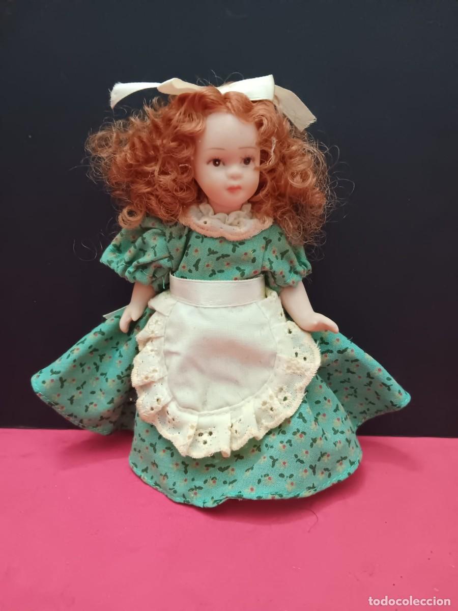 Moderne spanische Puppen: mu&ntilde;eca de porcelana tipo victoriana a&ntilde;os 90