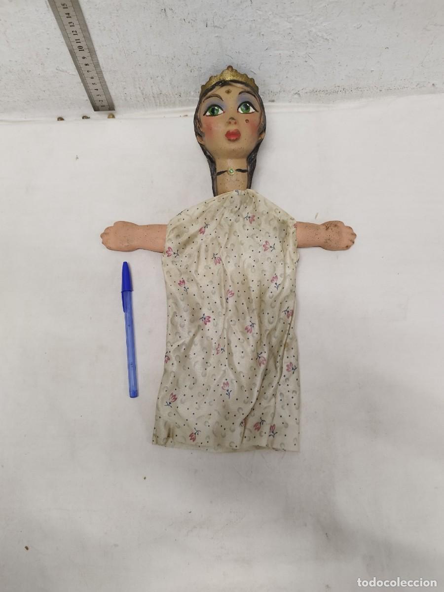 Poup&eacute;es Espagnoles Modernes: Antigua marioneta catalana, de los a&ntilde;os 70/80. De una reina.