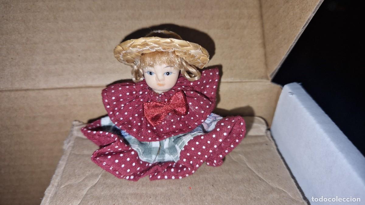 Mu&ntilde;ecas Espa&ntilde;olas Modernas: MU&Ntilde;ECA MIDE 6 CM , MU&Ntilde;ECA