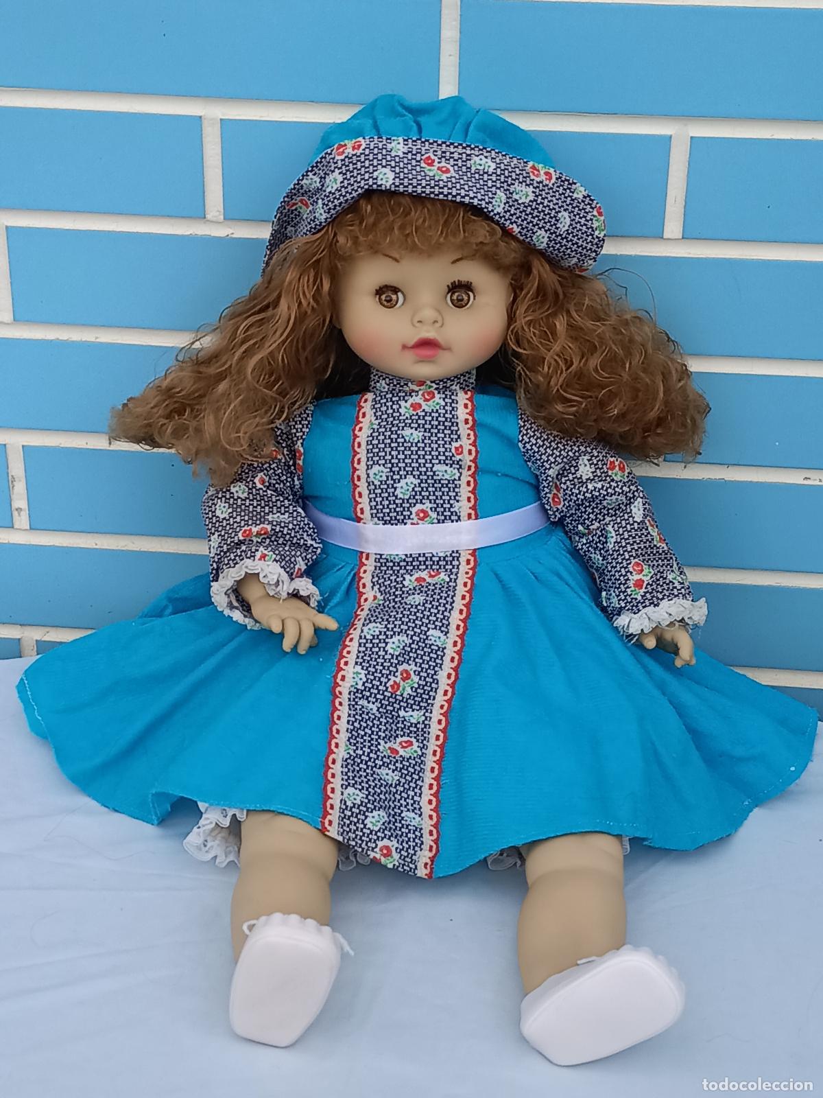 Mu&ntilde;ecas Espa&ntilde;olas Modernas: Antigua mu&ntilde;eca grande de 58 cm