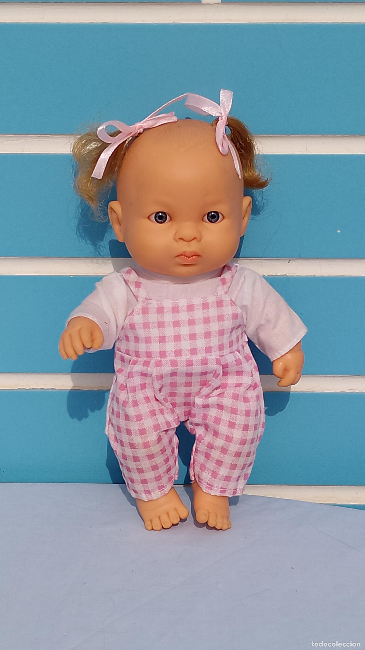 Mu&ntilde;ecas Espa&ntilde;olas Modernas: Antigua mu&ntilde;eca beb&eacute; Peque de Paola Reina de goma